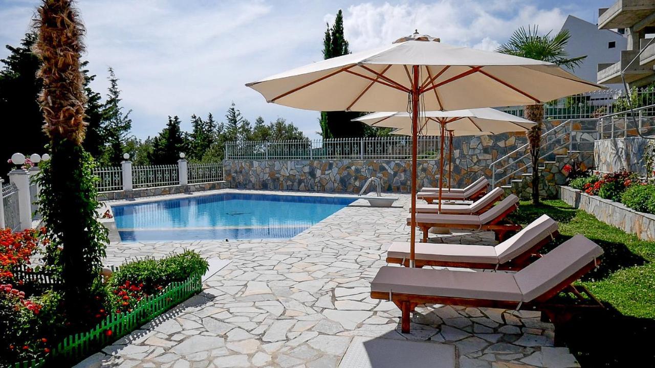 דרמי Perivolos Apartments מראה חיצוני תמונה