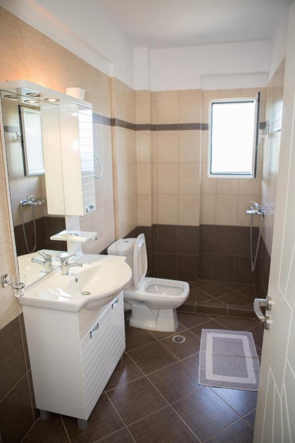 דרמי Perivolos Apartments מראה חיצוני תמונה