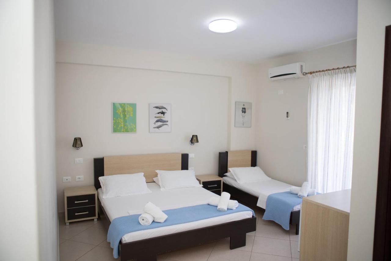 דרמי Perivolos Apartments מראה חיצוני תמונה