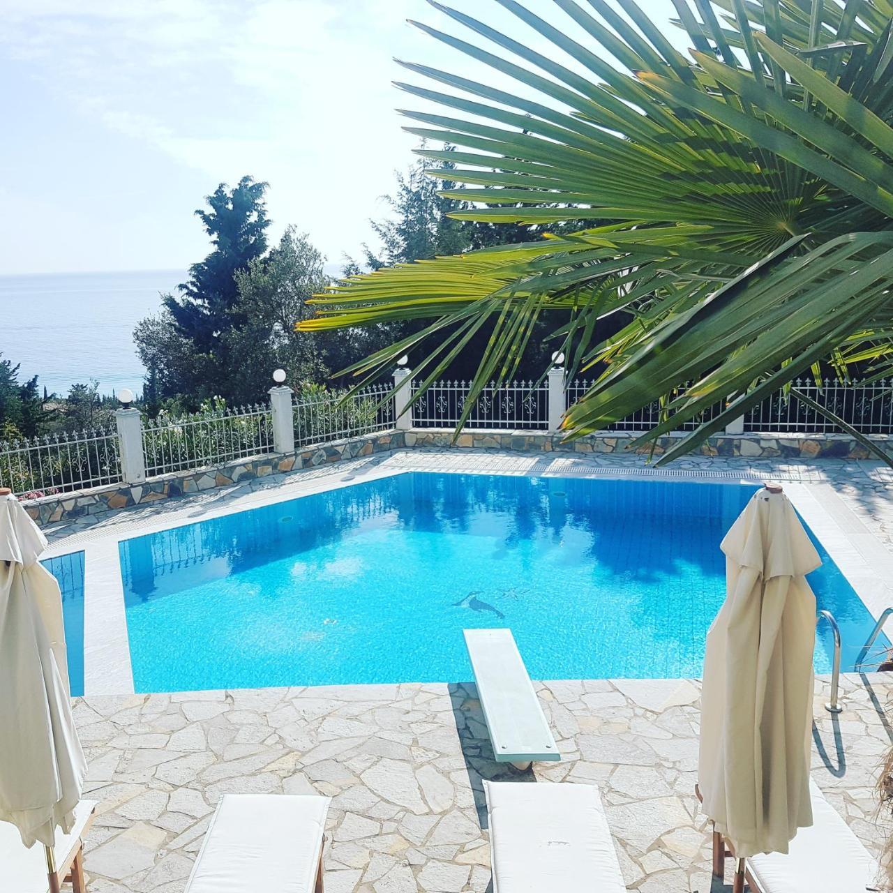 דרמי Perivolos Apartments מראה חיצוני תמונה